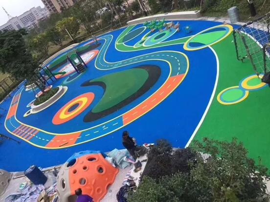 兒童游樂場(chǎng)地1